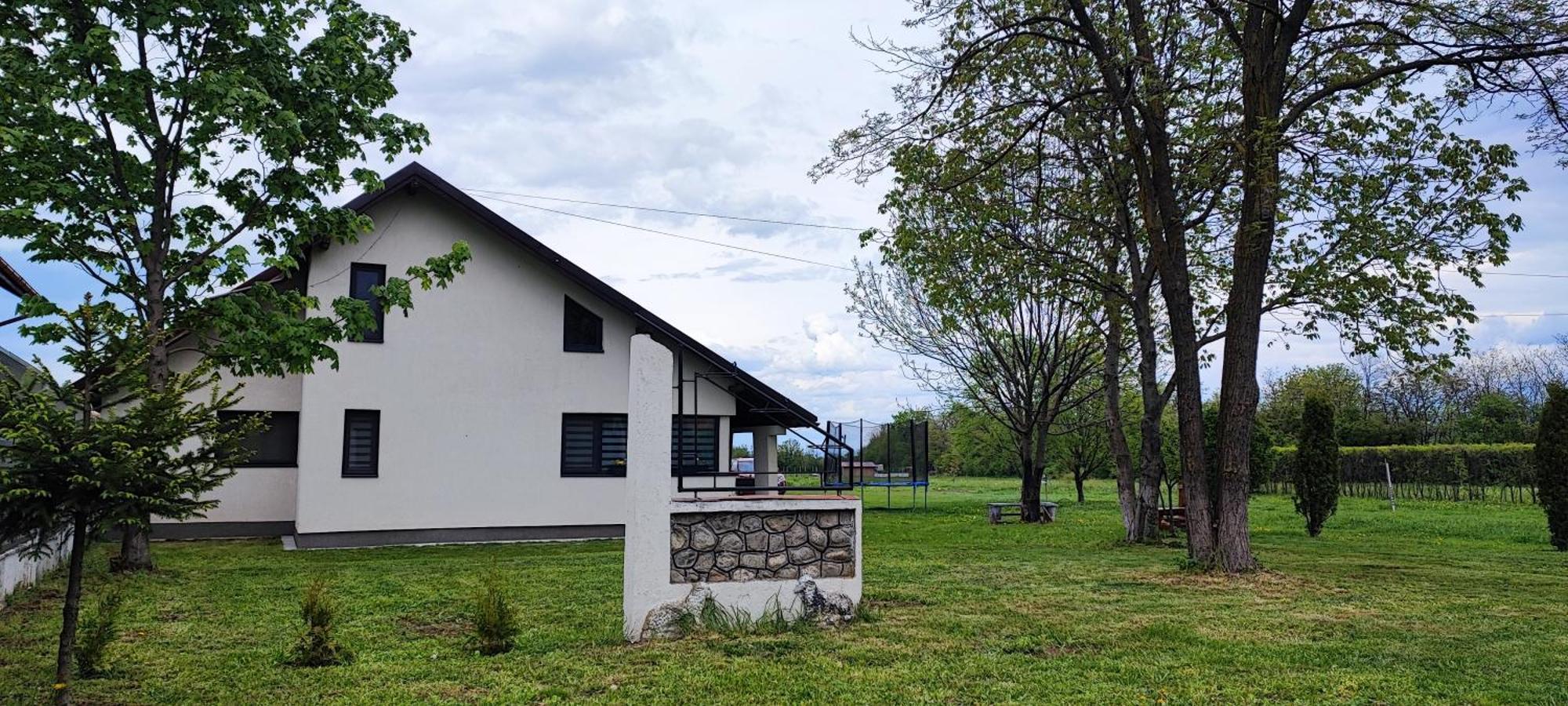 La Coti Villa Tărlungeni Eksteriør bilde